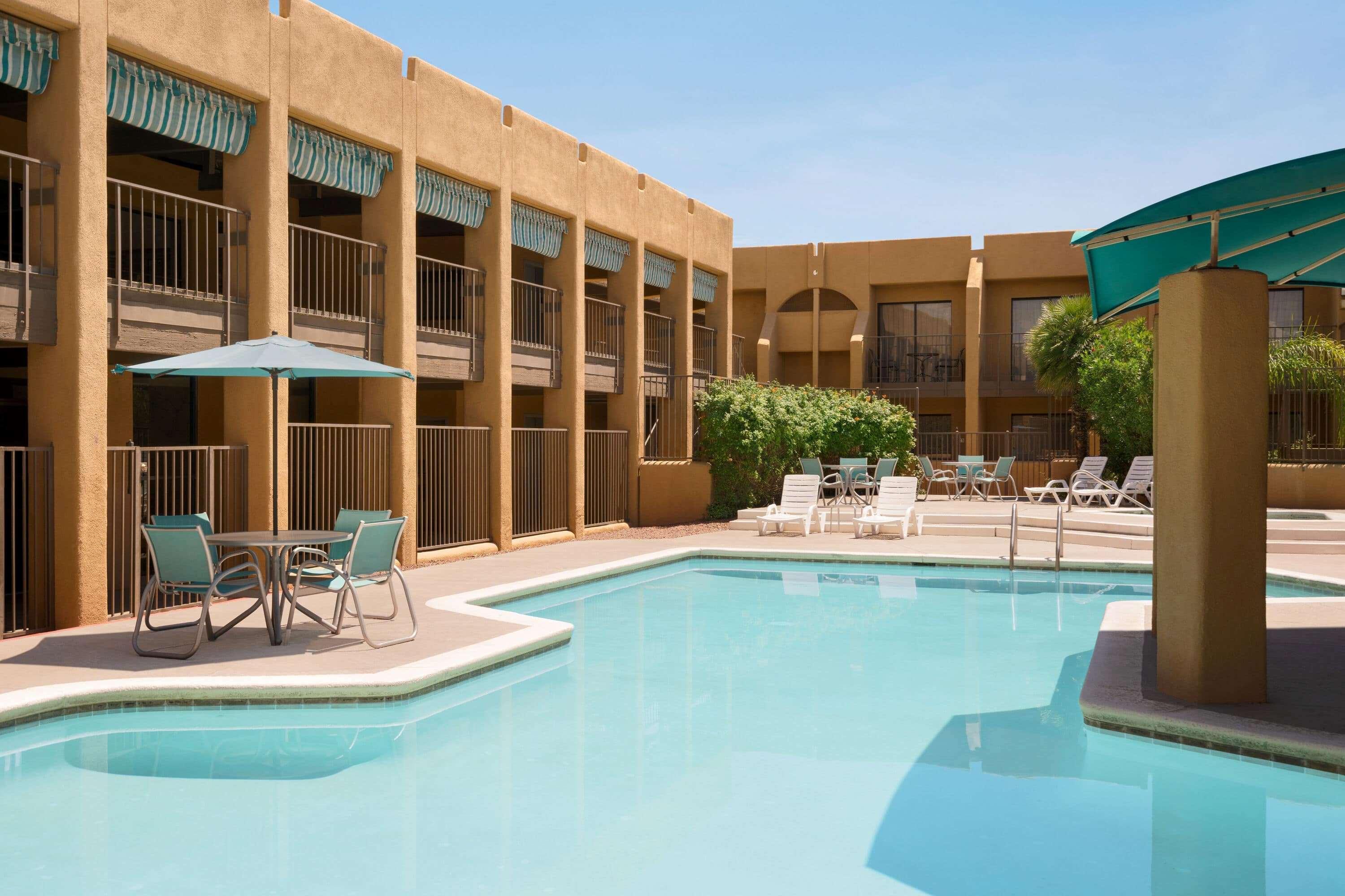 Ramada By Wyndham Tucson Airport Hotel Luaran gambar